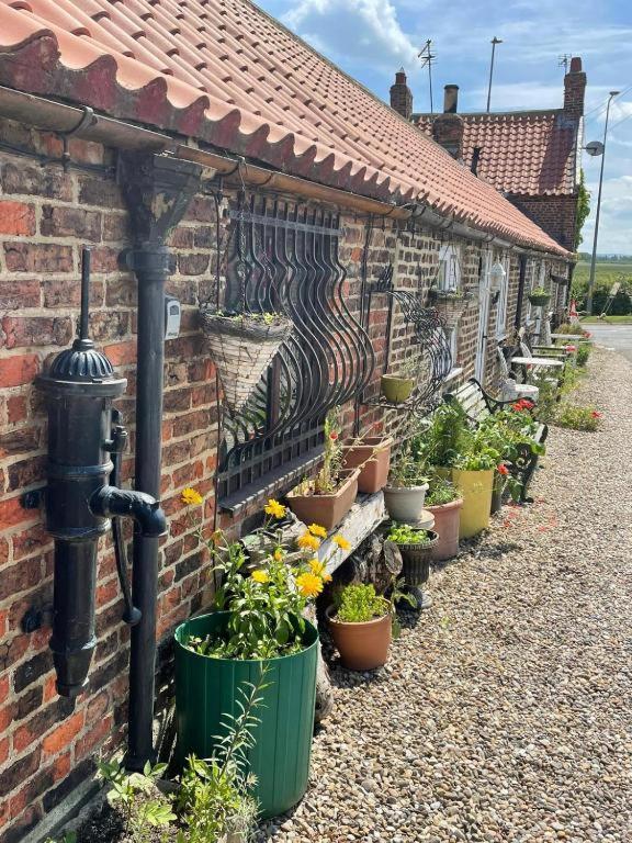 Oyo Yarm Cottages Kirklevington Dış mekan fotoğraf